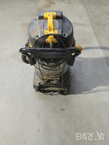 Прахосмукачка , снимка 2 - Други машини и части - 53186842