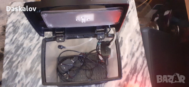 Продавам малък аквариум с осветление и помпа!, снимка 4 - Аквариуми - 51709975