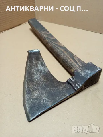 Соц Стар Дърводелски Инструмент Сечиво Голяма Брадва Кривица., снимка 10 - Антикварни и старинни предмети - 50436786