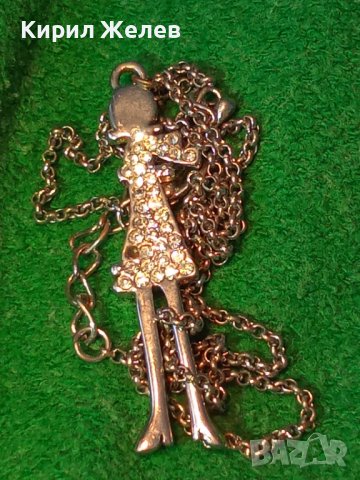 ПОСРЕБРЕН ФИГУРАЛЕН АРТ МЕДАЛЬОН ИНКРУСТИРАН с ЦИРКОНИ 13789, снимка 3 - Колиета, медальони, синджири - 35232068