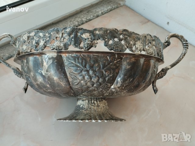 Голяма посребрена фруктиера , снимка 4 - Антикварни и старинни предмети - 42720687