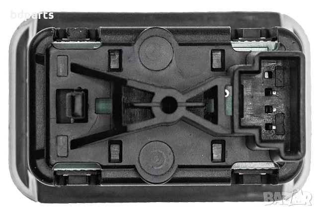 Бутон за отваряне на багажник Mercedes, E-Class W212, 3 ПИН, снимка 5 - Части - 56142833