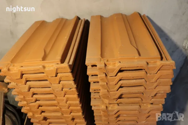 40 броя керемиди Младост, снимка 3 - Строителни материали - 49758486