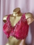 Hunkemoller 95 F Червен сутиен с бродерия , снимка 3