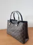 Кафява чанта Louis Vuitton-SG38U, снимка 2