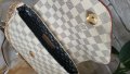 Дамски  чантичка  Louis Vuitton , снимка 3