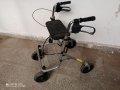 ПРОДАДЕН Ролатор, проходилка за хора с увреждания, в неравностойно положение , снимка 1 - Ролатори - 40999159