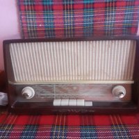 Старо бакелитено радио Emud / Favorit 62, снимка 2 - Други ценни предмети - 40104426