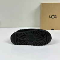 UGG Tasman, снимка 6 - Други - 44530472