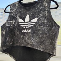 Adidas кроп топ S/M , снимка 3 - Корсети, бюстиета, топове - 41066521