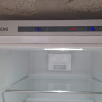 Хладилник с фризер Siemens, No frost, KG39EAW40 , снимка 3 - Хладилници - 41680332