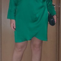Официална зелена рокля сатен Fervente , снимка 4 - Рокли - 40208546