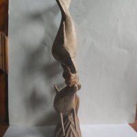Стара дървена статуетка- Два делфина., снимка 4 - Други ценни предмети - 35969829