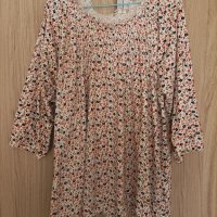 Памучна флорална блуза, снимка 1 - Блузи с дълъг ръкав и пуловери - 42282885