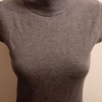 ДАМСКО ПОЛО без Ръкави  - Размер S / M , снимка 1 - Блузи с дълъг ръкав и пуловери - 34805723