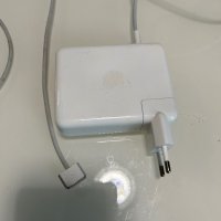 140W USB-C Apple MacBook Pro Оригинално Зарядно, снимка 1 - Друга електроника - 44309529