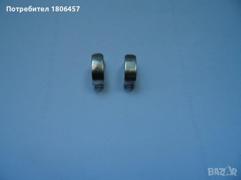 сребърни обеци В, снимка 1