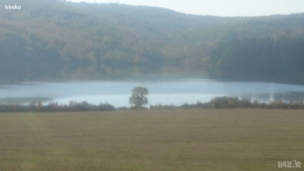 продавам уникален имот на язовир Пчелина!!!, снимка 1