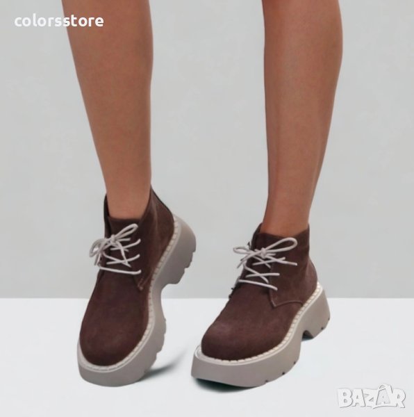Равни боти - кафяв велур с бежово ходило - 244-90, снимка 1