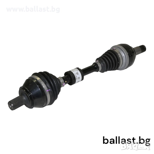 Полуоска пр лява A1773302701 CLA W117, снимка 1