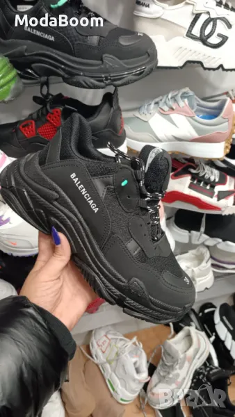 Balenciaga черни дамски маратонки , снимка 1