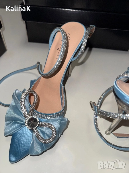 Обувки на ток, снимка 1