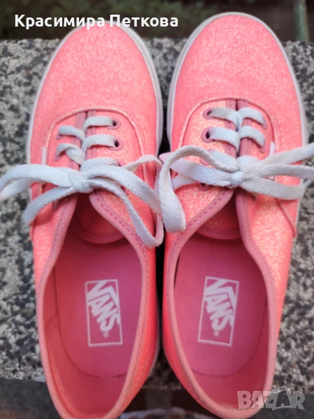 Нови детски блестящи гуменки Vans номер 34, снимка 1