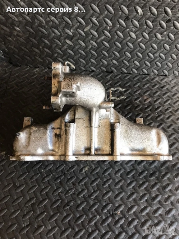 Всмукателен колектор за Lexus IS220 (2003–2009) – оригинален, снимка 1