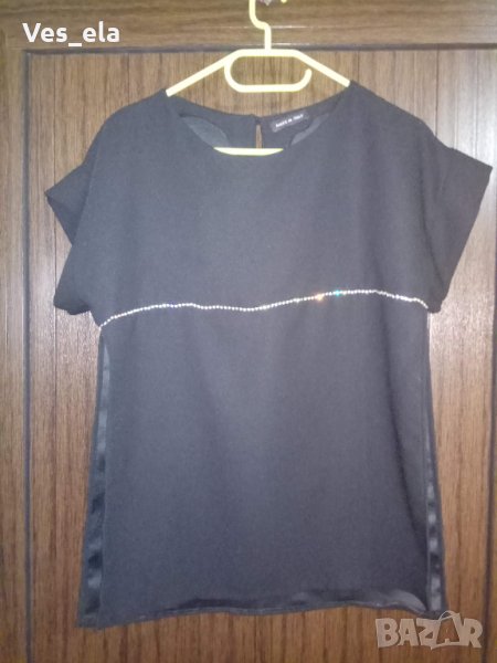 черна официална блуза с камъчета и големи странични цепки, снимка 1