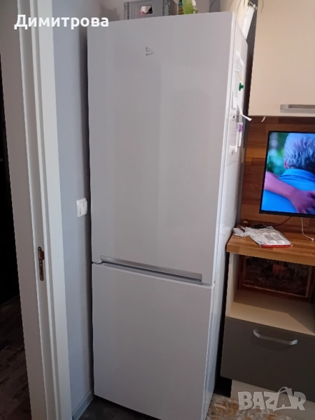 хладилник Beko с долен фризер, снимка 1