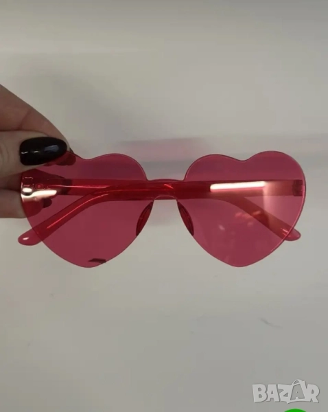 Водоустойчиви дамски очила със стъкла във форма на сърца, снимка 1