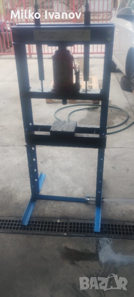 Преса хидравлична , снимка 1