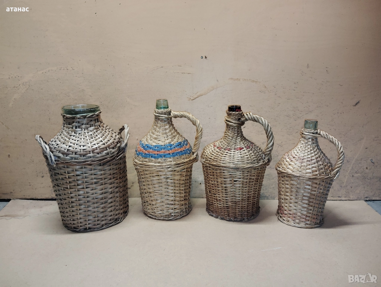 Стари стъклени дамаджани и буркани , снимка 1