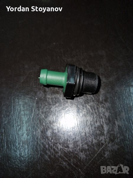 Positive crankcase ventilation PCV valve 11810 8J102, снимка 1