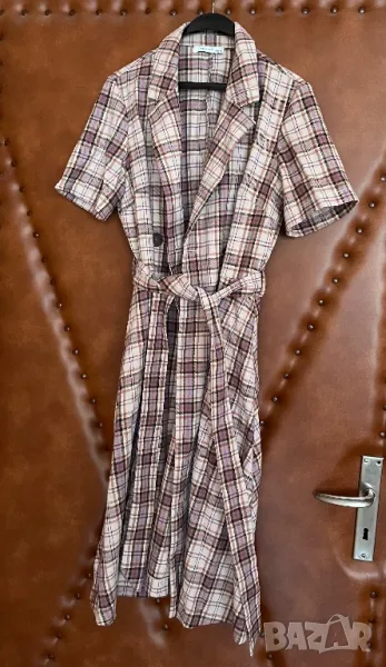 Reserved дамска рокля под коляното, снимка 1