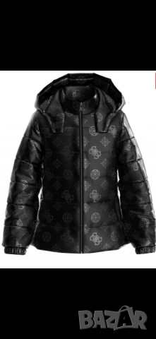 Яке Guess черно