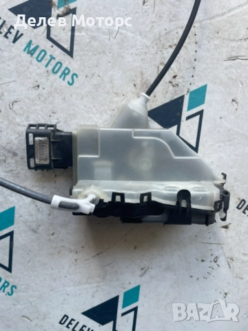 Брава за задна лява врата 9822829880 от Peugeot 5008, 1.6 BlueHDI, automatic, 120 ph., снимка 2 - Части - 51431045