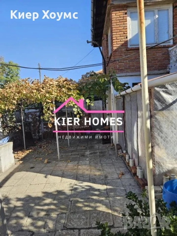 Двуетажна къща в град Меричлери,общ.Димитровград, снимка 3 - Къщи - 52141650