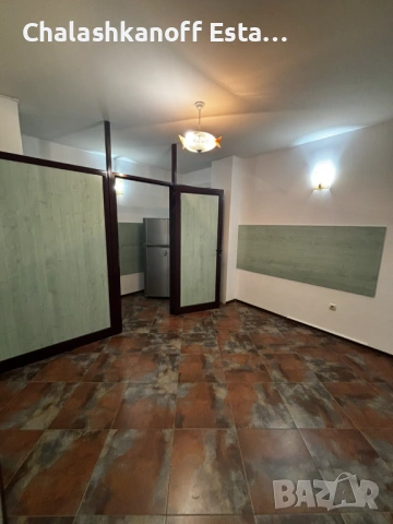 ЛУКСОЗЕН ПРЕДСТАВИТЕЛЕН ОФИС с 5 кабинета и паркомясто – Готов за бизнес!, снимка 3 - Апартаменти - 53837614