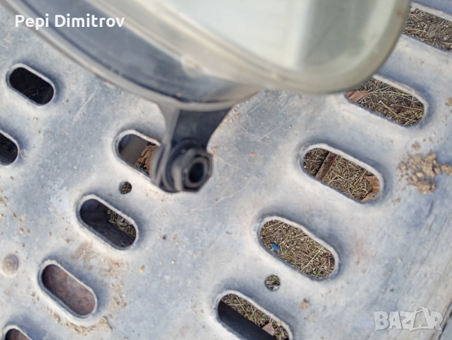 Ляв фар за Volkswagen Golf V 1LG24700711 1K6941005Q, снимка 4 - Части - 52820698