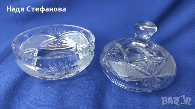 Кристална захарница или бонбониера с капаче, снимка 3 - Прибори за хранене, готвене и сервиране - 47333811