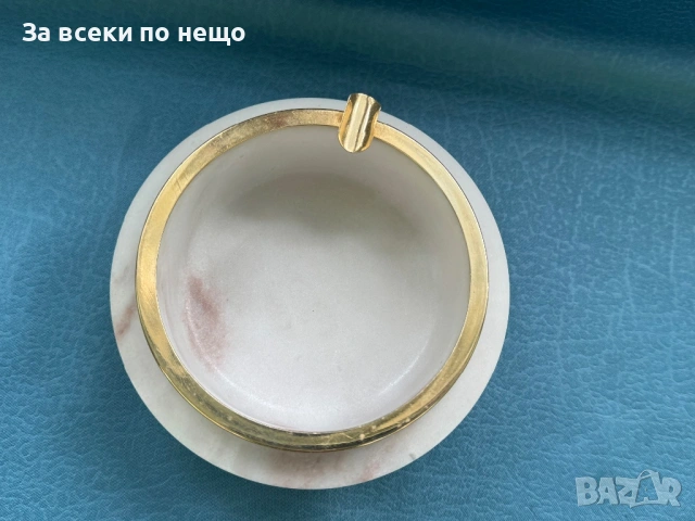 Мраморен пепелник , масивен , с месингов обков, снимка 7 - Антикварни и старинни предмети - 53628752