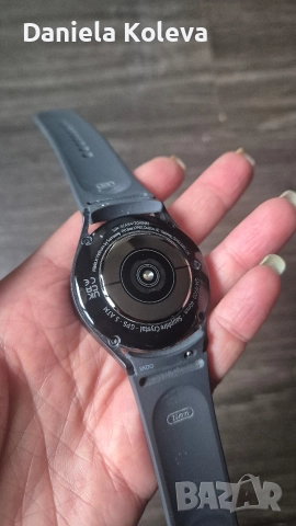 Samsung Galaxy Watch 5 (SM-R900), 40mm – Sapphire Crystal | Отлично състояние, снимка 2 - Смарт гривни - 52583150