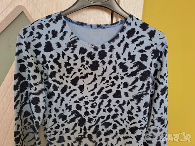 Дамска блуза с дълъг ръкав размер М, снимка 2 - Блузи с дълъг ръкав и пуловери - 41415491