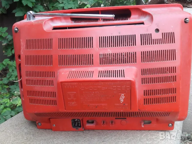 Телевизор Юност 402 В, снимка 3 - Части и Платки - 55848345