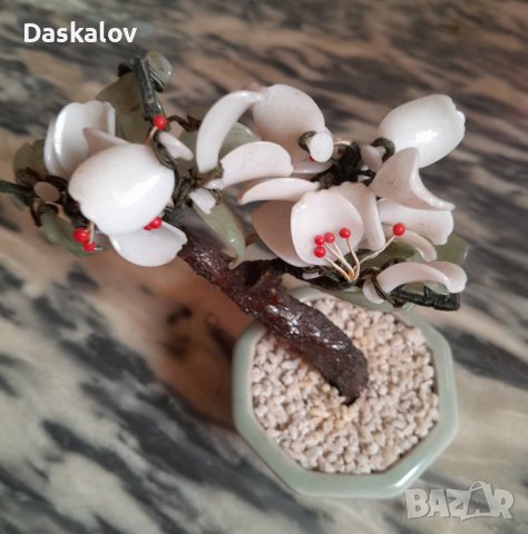 Продавам декоративна ваза с цвете от стъкло, снимка 6 - Изкуствени цветя - 41348743