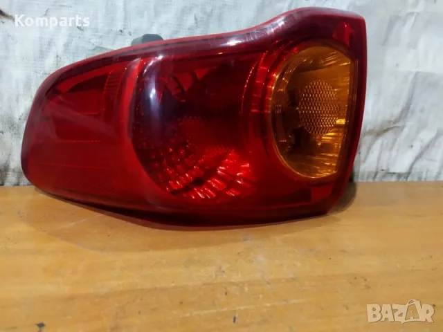 Оригинален ляв стоп за Тойота Корола седан Toyota Corolla 2010