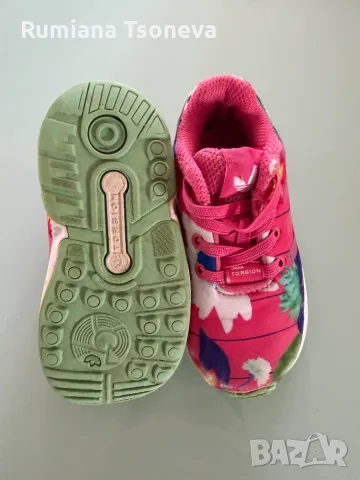 Маратонки Adidas за момиче размер 22, снимка 5 - Детски маратонки - 56335892