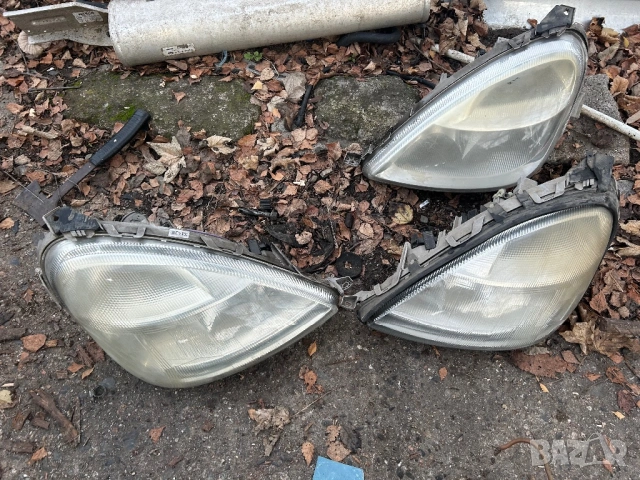 фар за Mercedes A класа W168 ляв десен