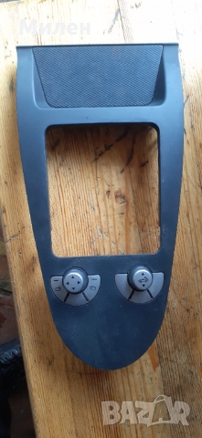 Конзола Със Копчета. Mercedes SLK.R171.  2006-2011 Година. Мерцедес СЛК. , снимка 5 - Части - 36036492